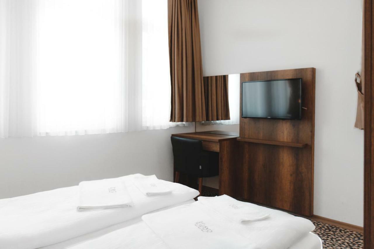 Hotel Castle Раштатт Экстерьер фото